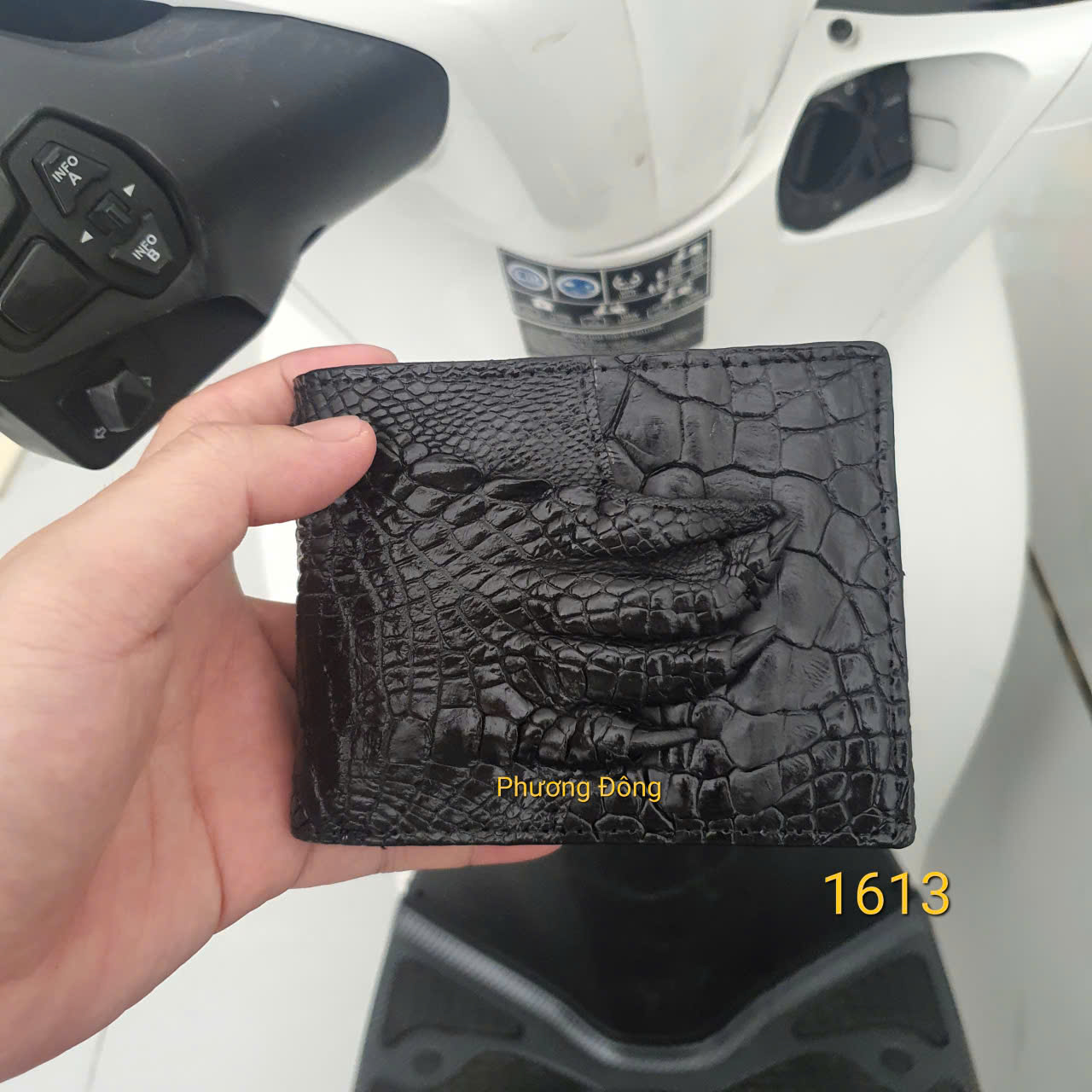 gen-h-z6842388298652_95adb89ab652b70ce4f52d8a3961cac3